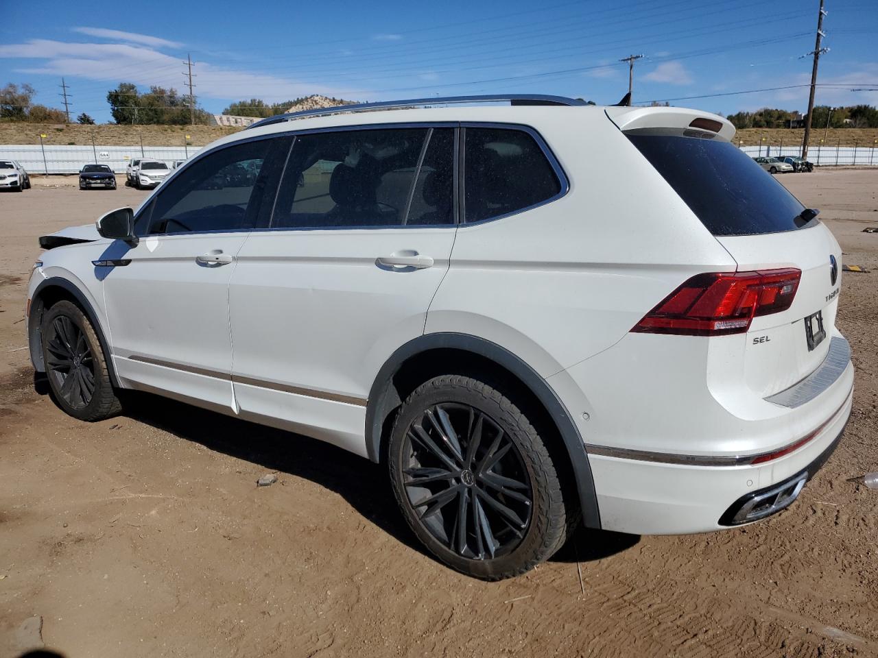 VOLKSWAGEN TIGUAN SEL R-LINE BLACK