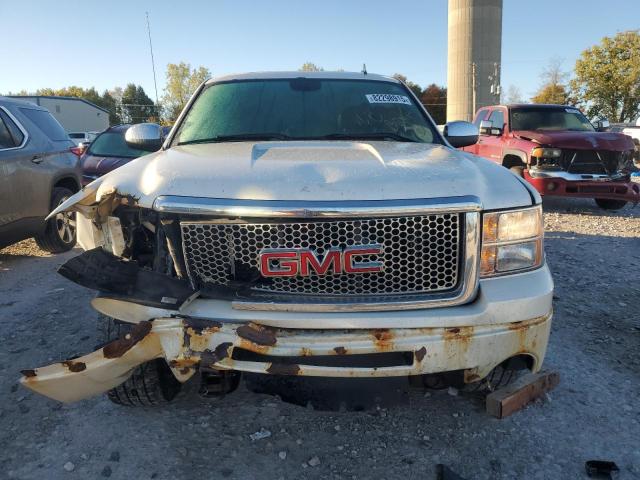 2011 GMC SIERRA K1500 DENALI - 3GTP2XE21BG110176
