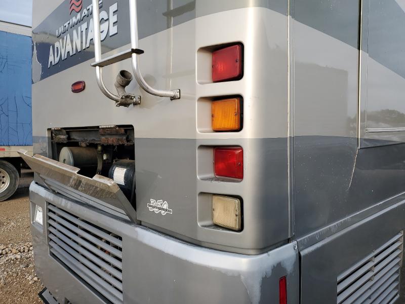 2003 WNBG MOTORHOME #3277084166