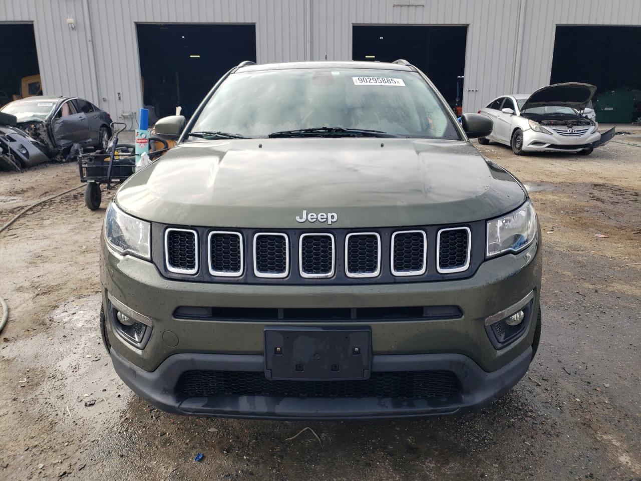 Lot #3302885922 2020 JEEP COMPASS LA