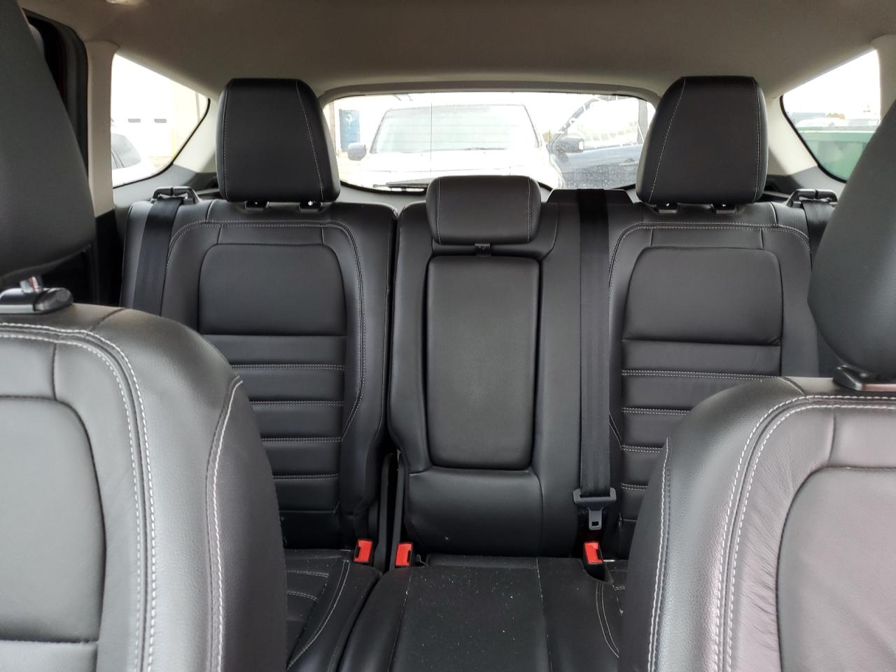 FORD ESCAPE TITANIUM