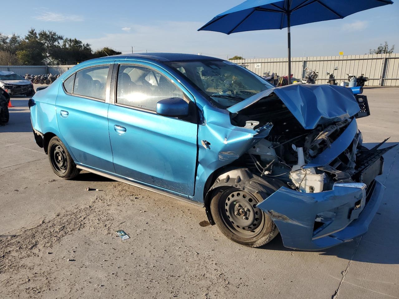 MITSUBISHI MIRAGE G4 ES