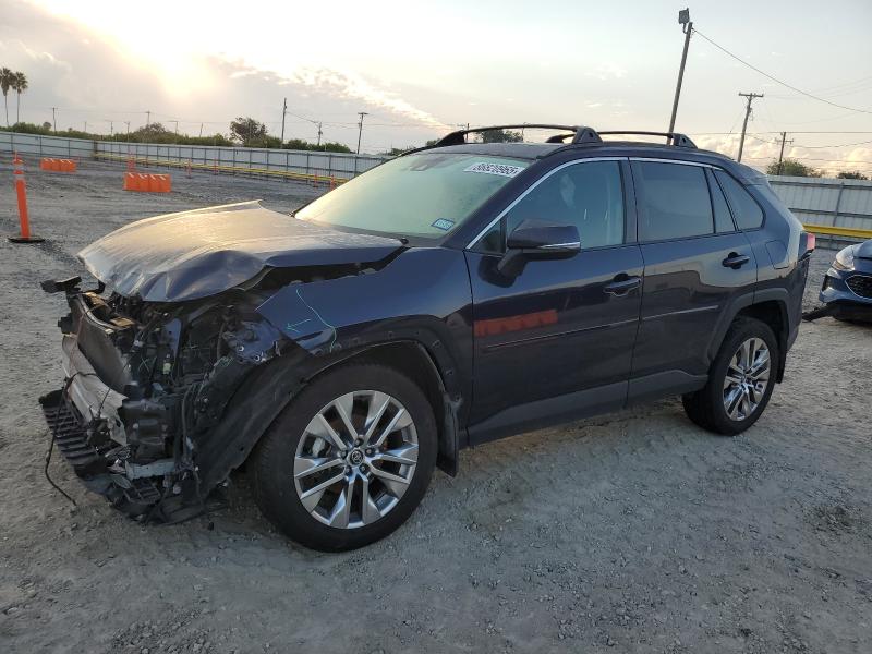2021 TOYOTA RAV4 XLE P #3291549957