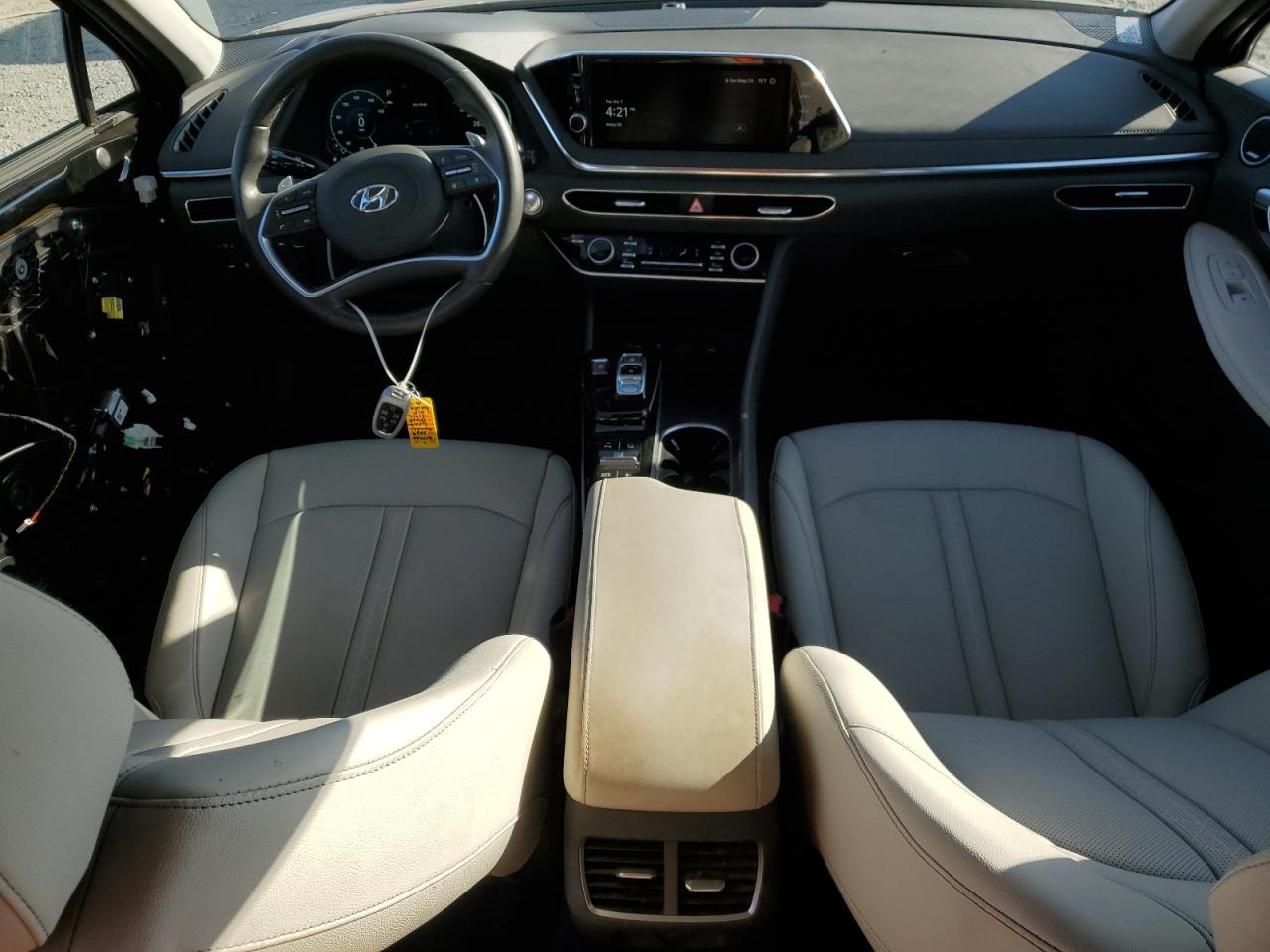 HYUNDAI SONATA HYBRID