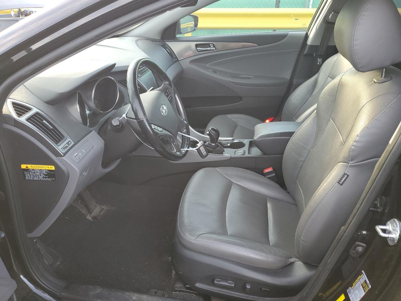 HYUNDAI SONATA HYBRID