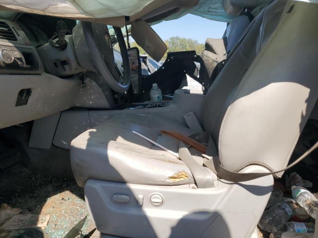 2011 GMC YUKON XL C - 1GKS1KE09BR244176