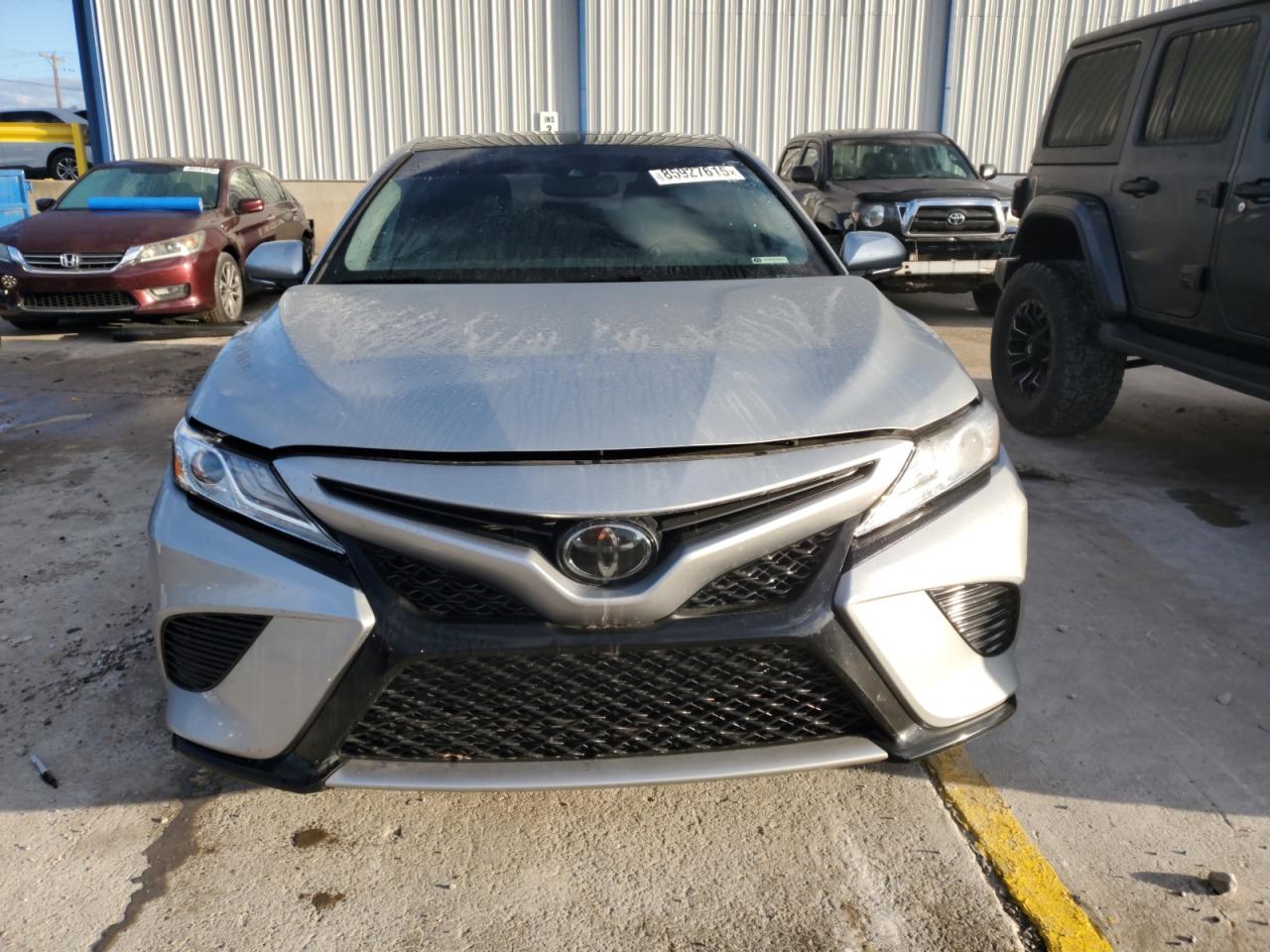 TOYOTA CAMRY XSE