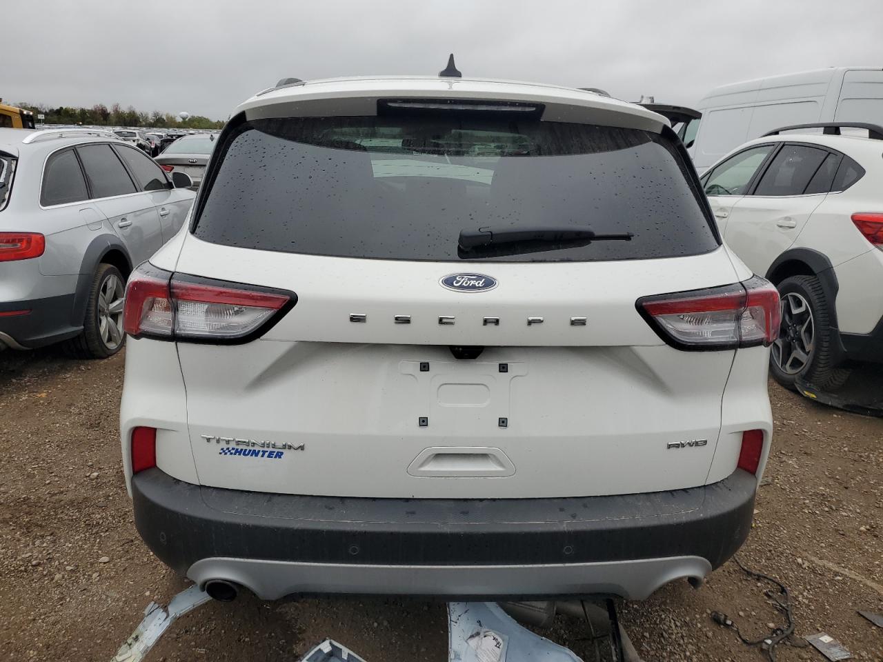 FORD ESCAPE TITANIUM