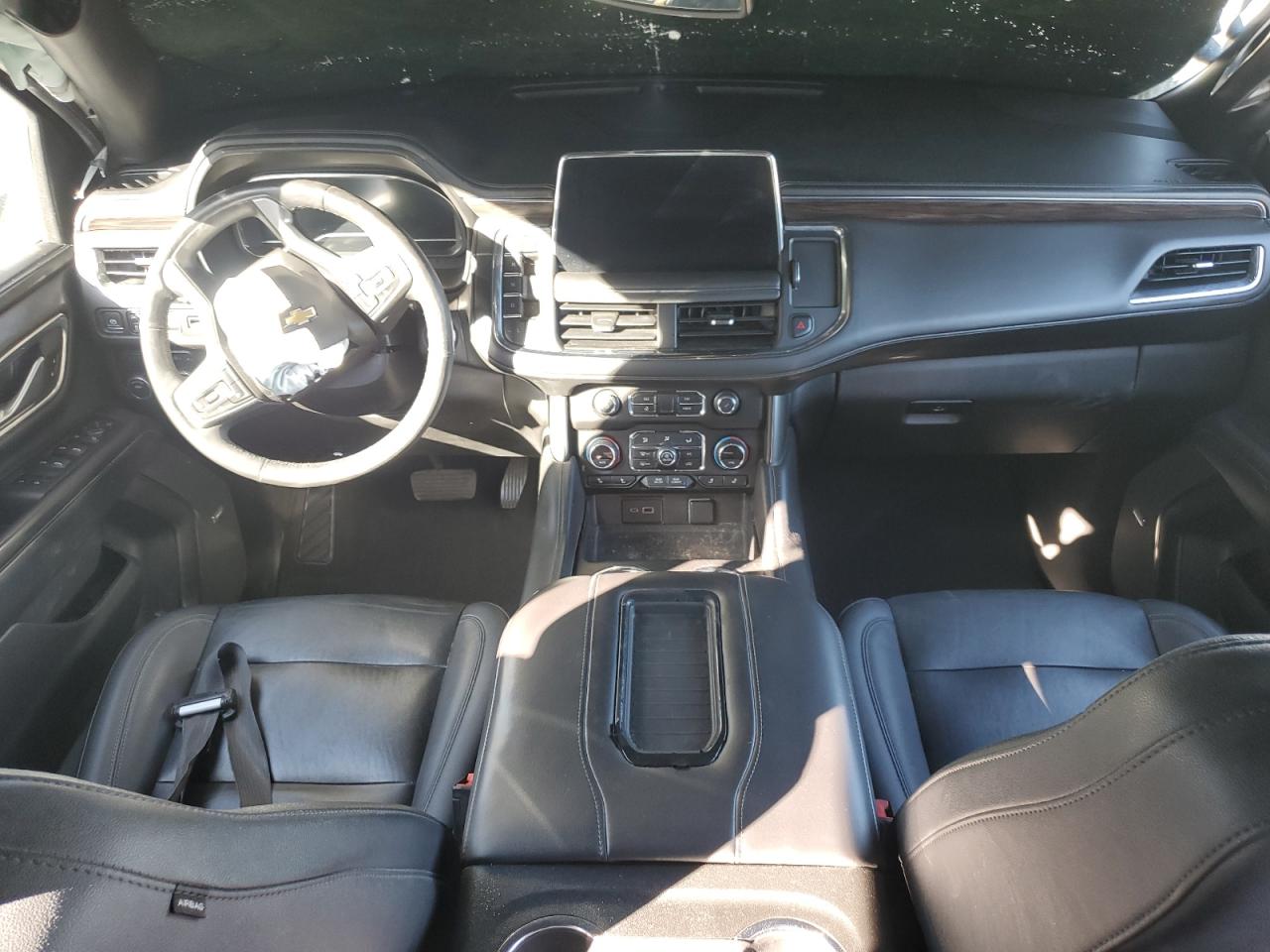 CHEVROLET SUBURBAN C1500 LT