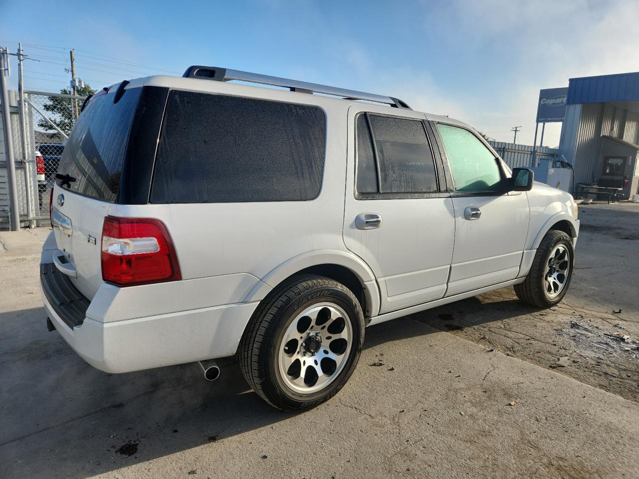 FORD EXPEDITION LIMITED