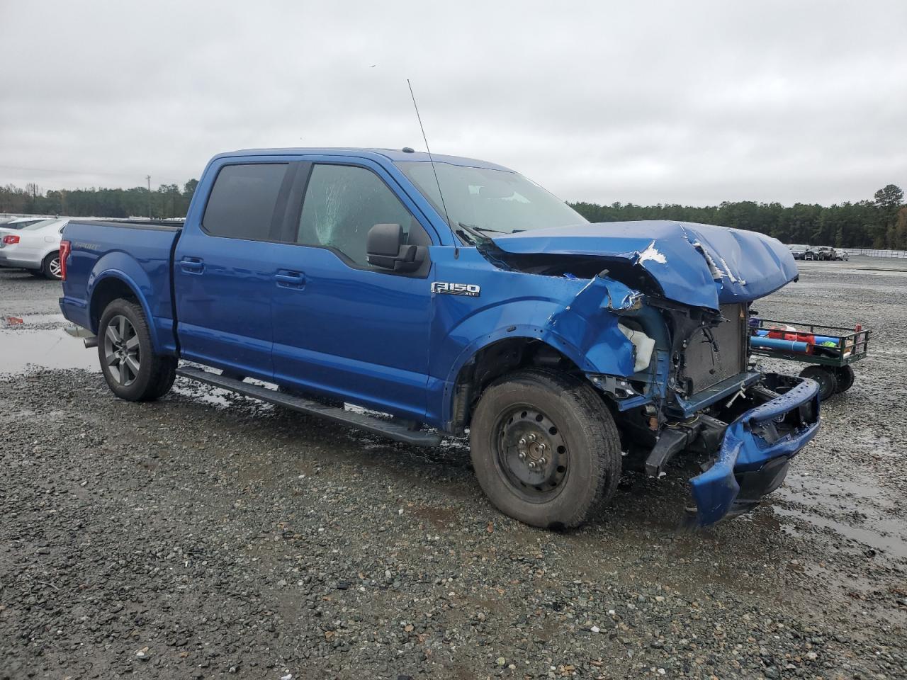 FORD F-150 SUPERCREW