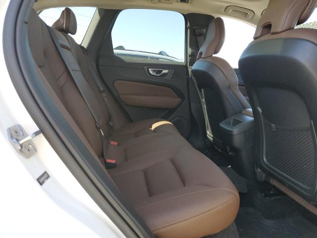 2020 VOLVO XC60 T5 MOMENTUM YV4102RK8L1421271