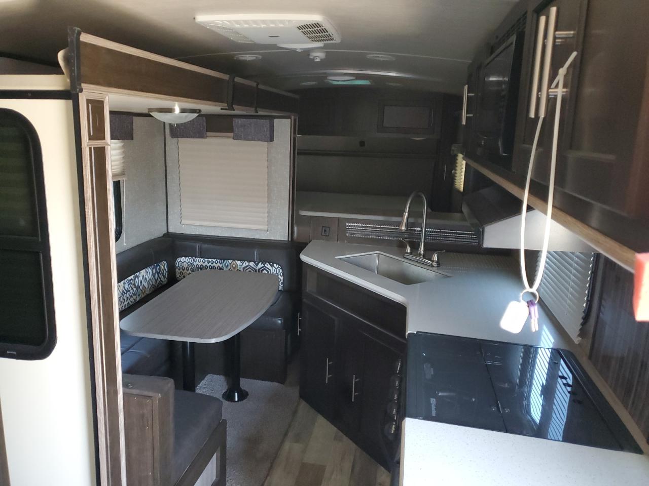 Lot #3269833724 2017 CRUISER RV FUN FINDER