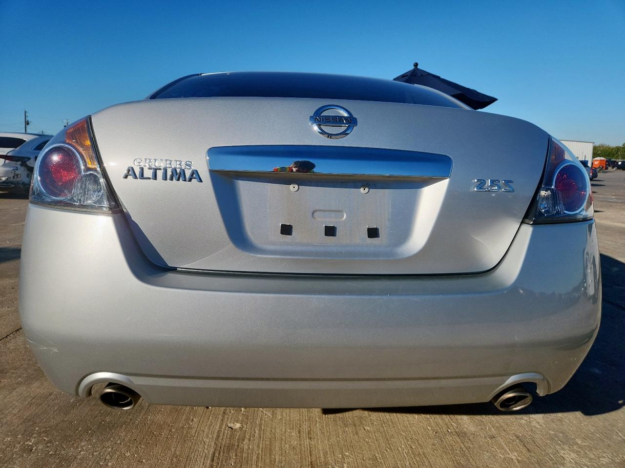NISSAN ALTIMA BASE