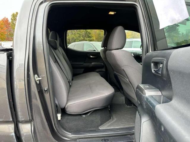 2017 TOYOTA TACOMA DOU #3276386724