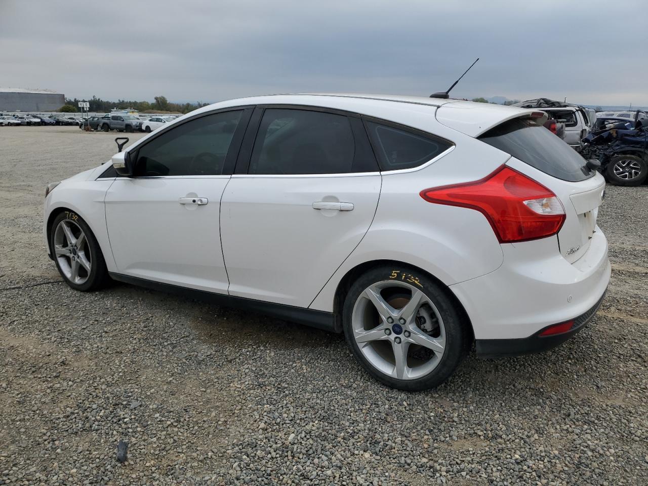 FORD FOCUS TITANIUM