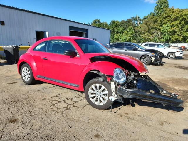 2018 VOLKSWAGEN BEETLE S 3VWFD7AT0JM713394