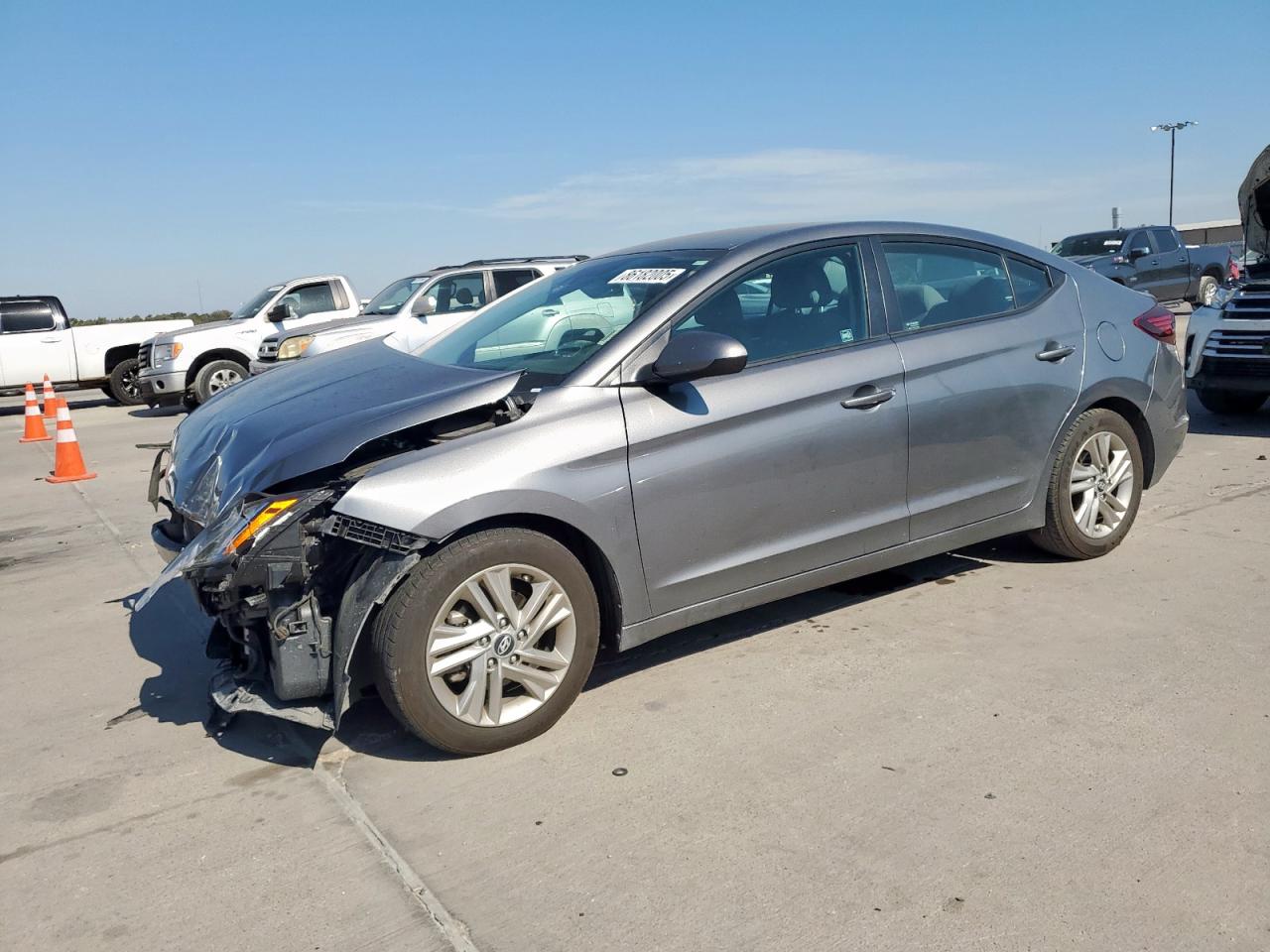 HYUNDAI ELANTRA SEL