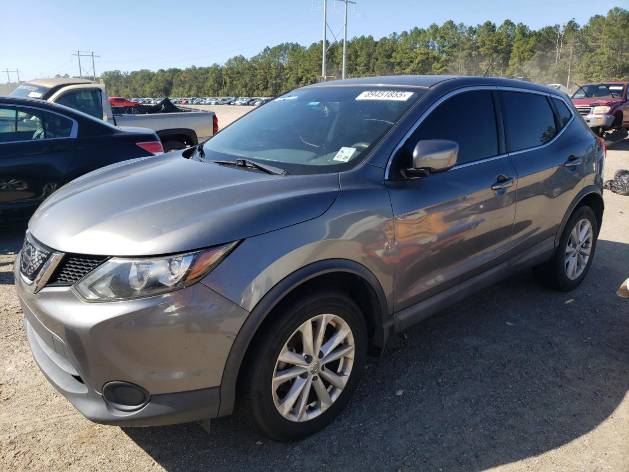 NISSAN ROGUE SPORT S