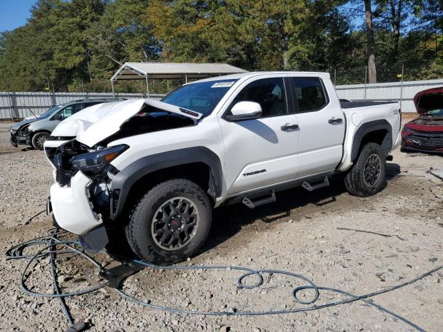 Global Auto Auctions: 2024 TOYOTA TACOMA DOU