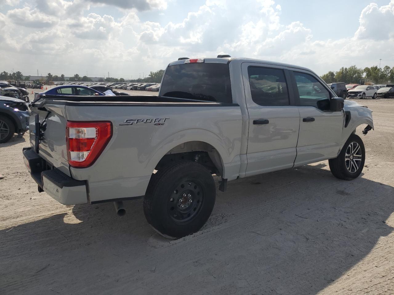 FORD F-150 SUPERCREW
