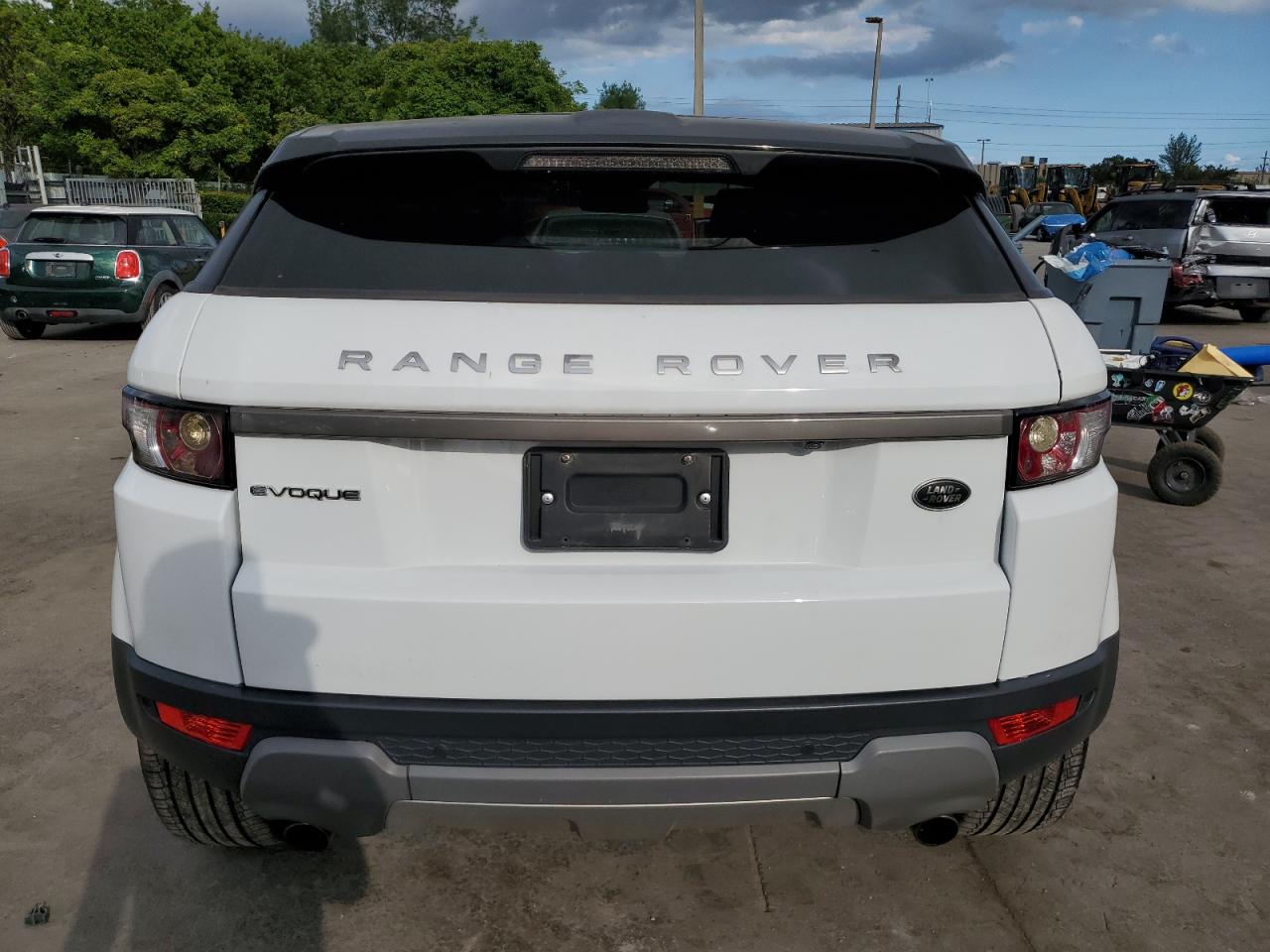 LAND ROVER RANGE ROVER PURE PLUS