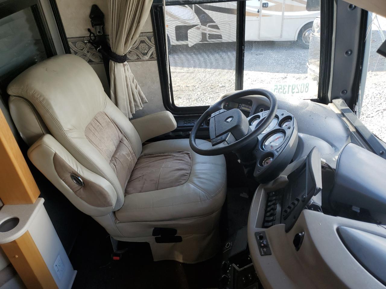 Lot #3317825192 2005 SPARTAN MOTORS MOTORHOME 4VZ