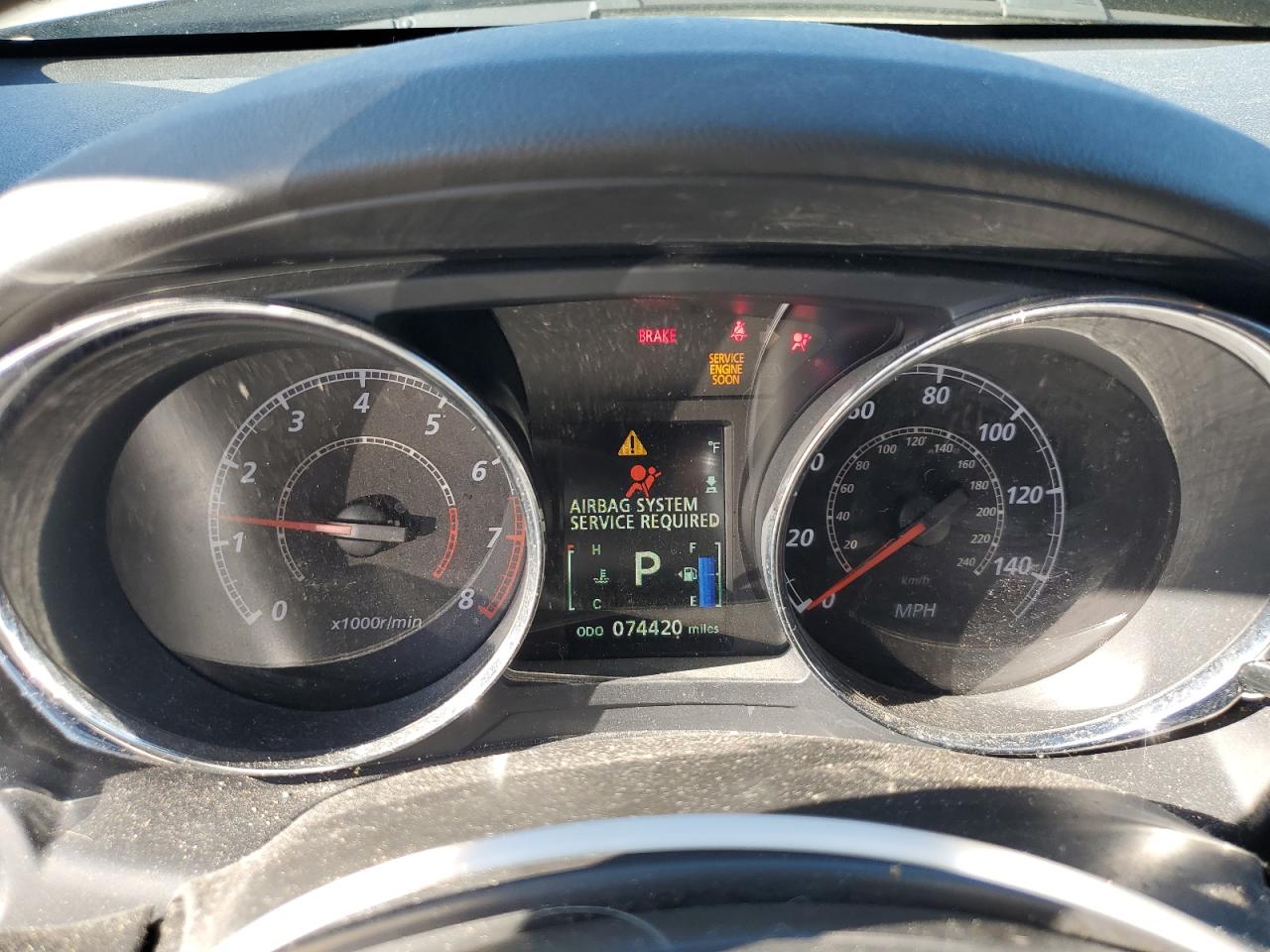 MITSUBISHI OUTLANDER ES