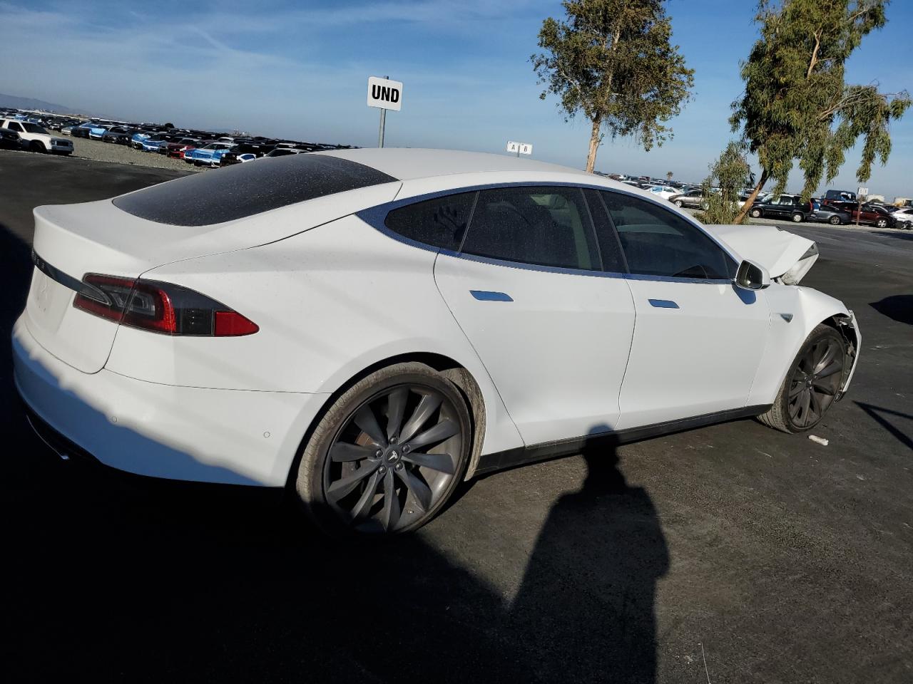 TESLA MODEL S 60