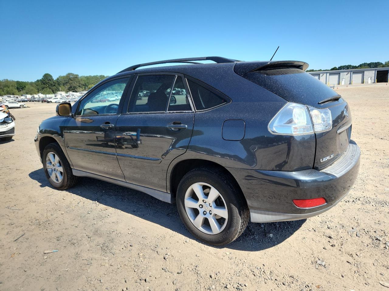 Lot #3281545400 2004 LEXUS RX 330