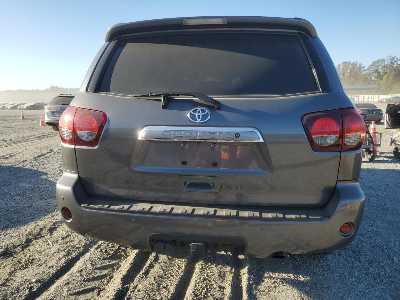 TOYOTA SEQUOIA PLATINUM