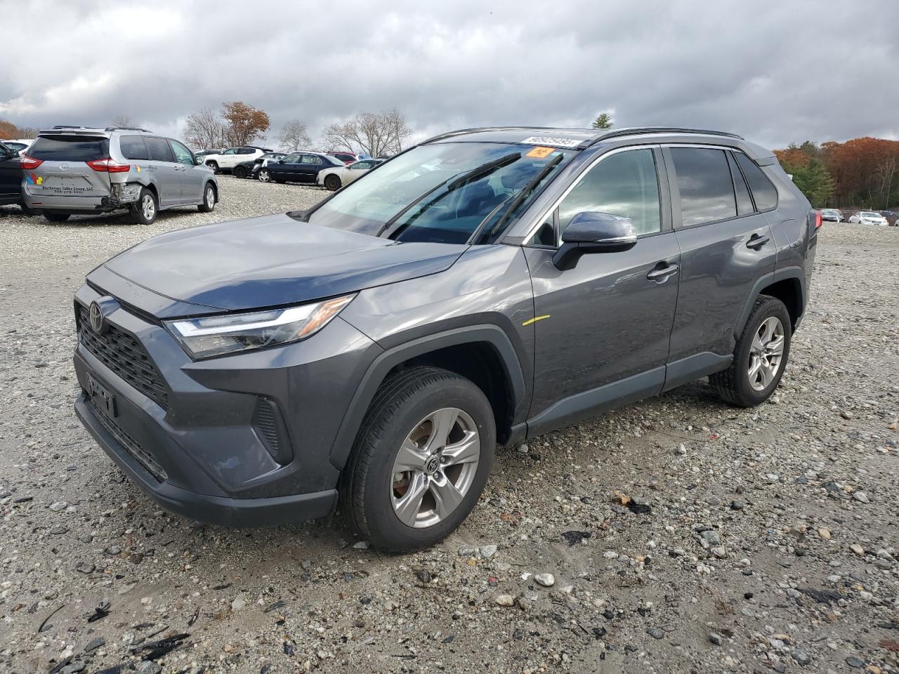TOYOTA RAV4 XLE