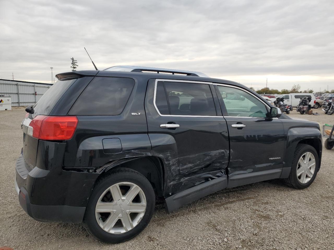 GMC TERRAIN SLT