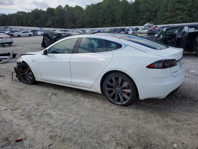 2016 TESLA MODEL S 5YJSA1E12GF156565
