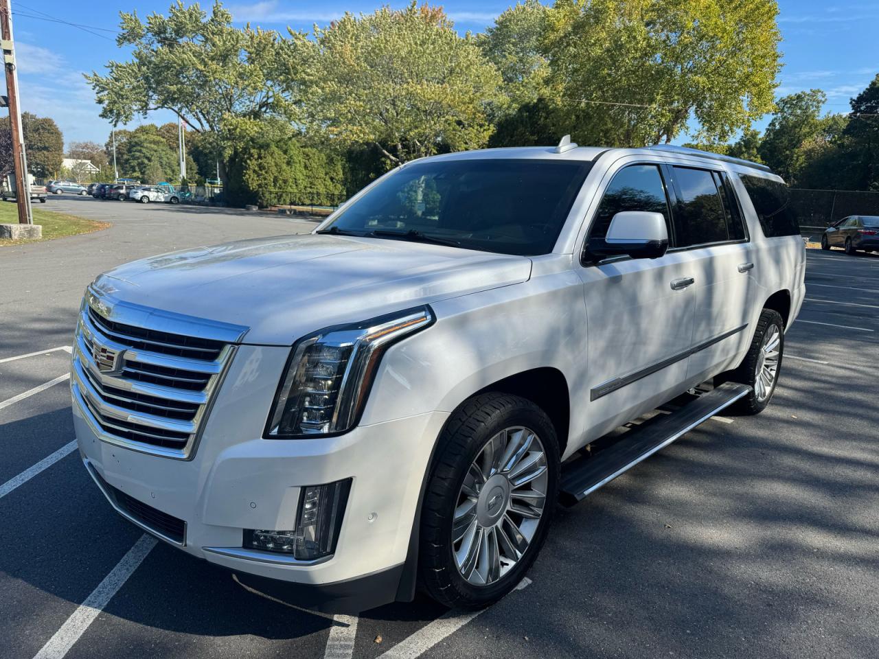 CADILLAC ESCALADE ESV PLATINUM