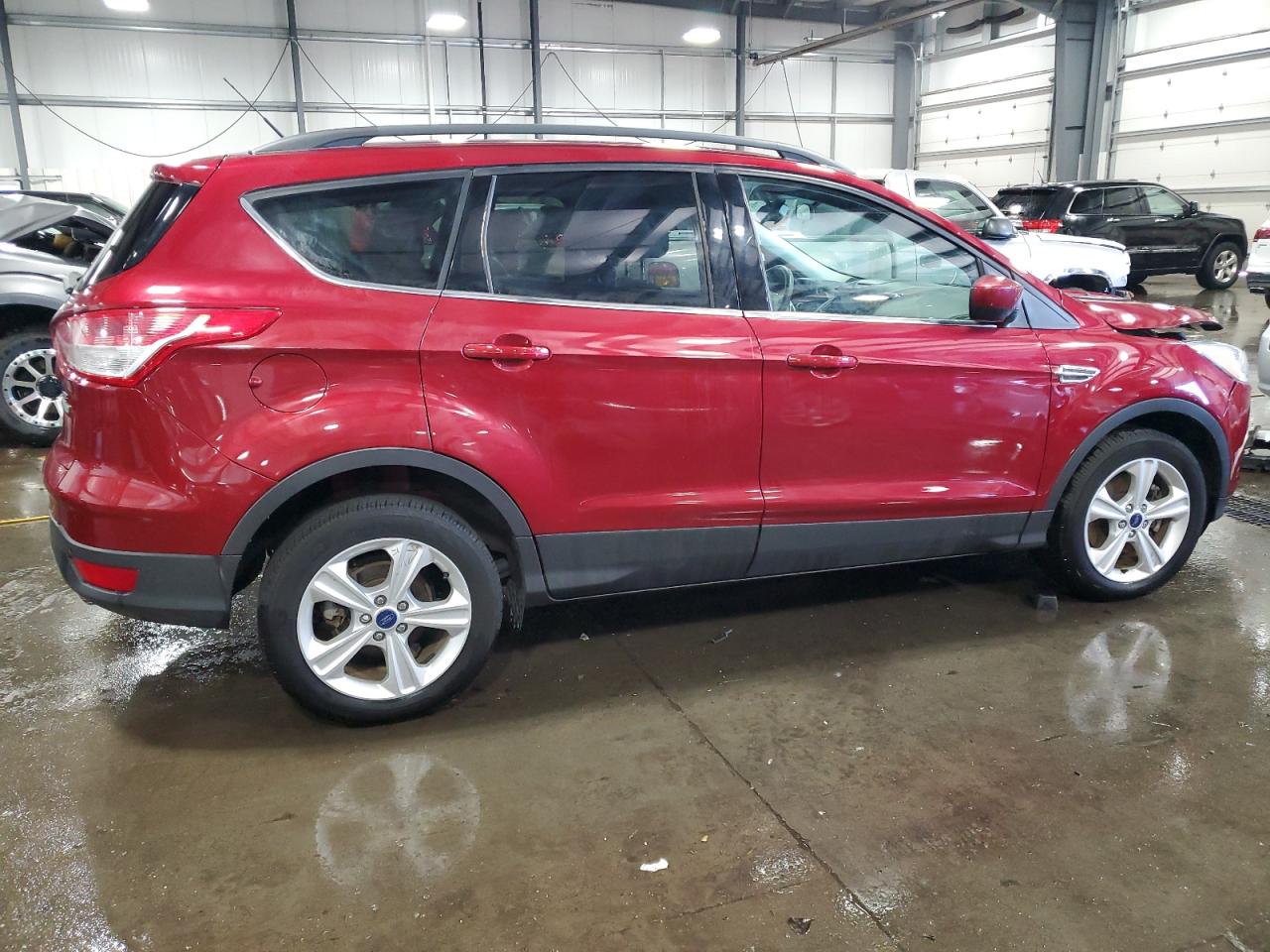 FORD ESCAPE SE