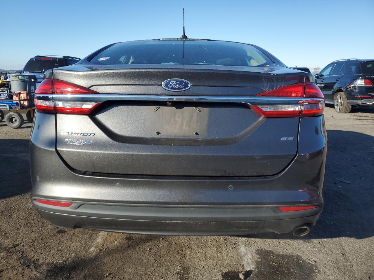 FORD FUSION SE