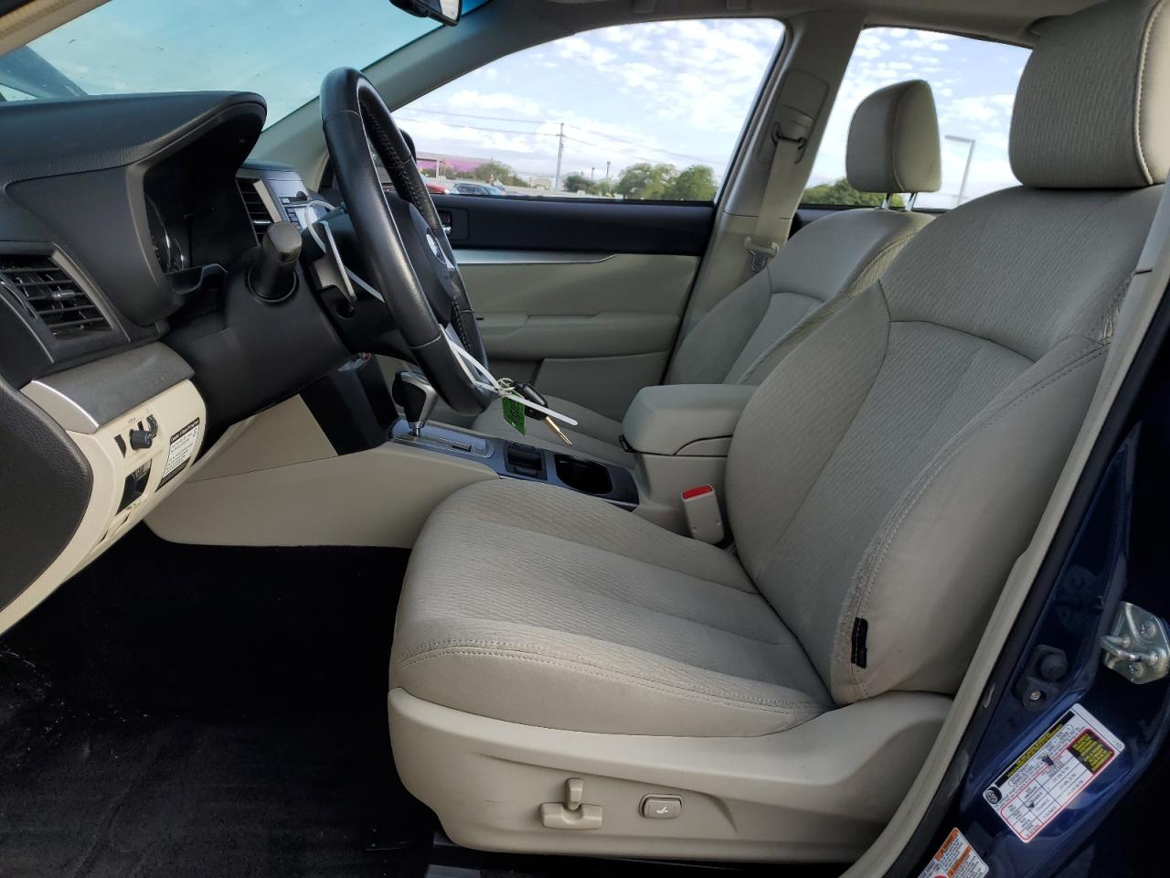 SUBARU LEGACY 2.5I PREMIUM