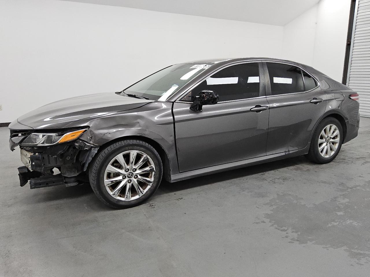 Lot #3318973913 2020 TOYOTA CAMRY LE