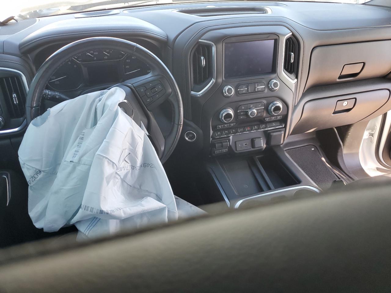 GMC SIERRA K1500 AT4