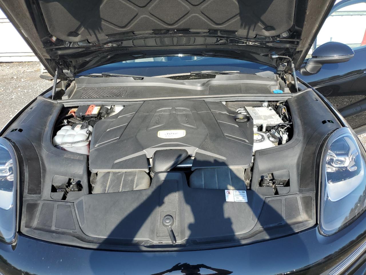 PORSCHE CAYENNE SE HYBRID