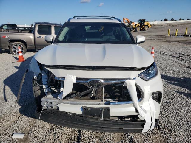 2022 TOYOTA HIGHLANDER - 5TDDZRBH2NS220372