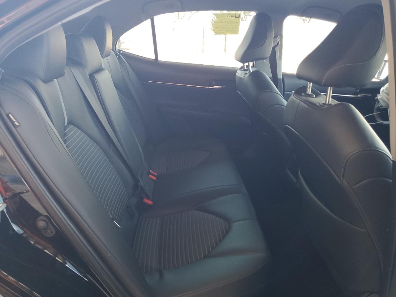 TOYOTA CAMRY SE NIGHT SHADE