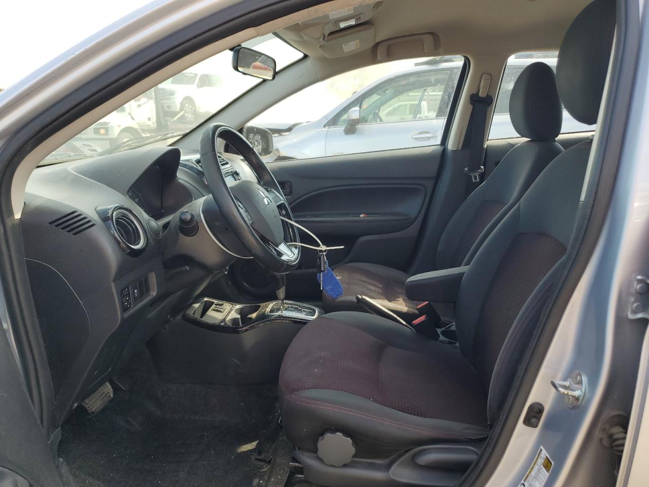 MITSUBISHI MIRAGE G4 SE