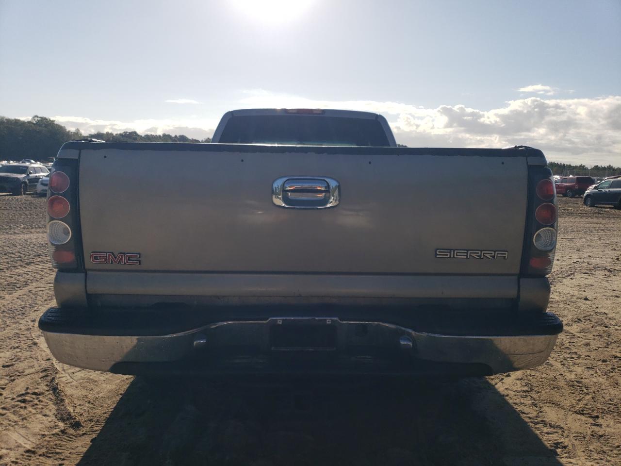 Lot #3279724928 2000 GMC NEW SIERRA