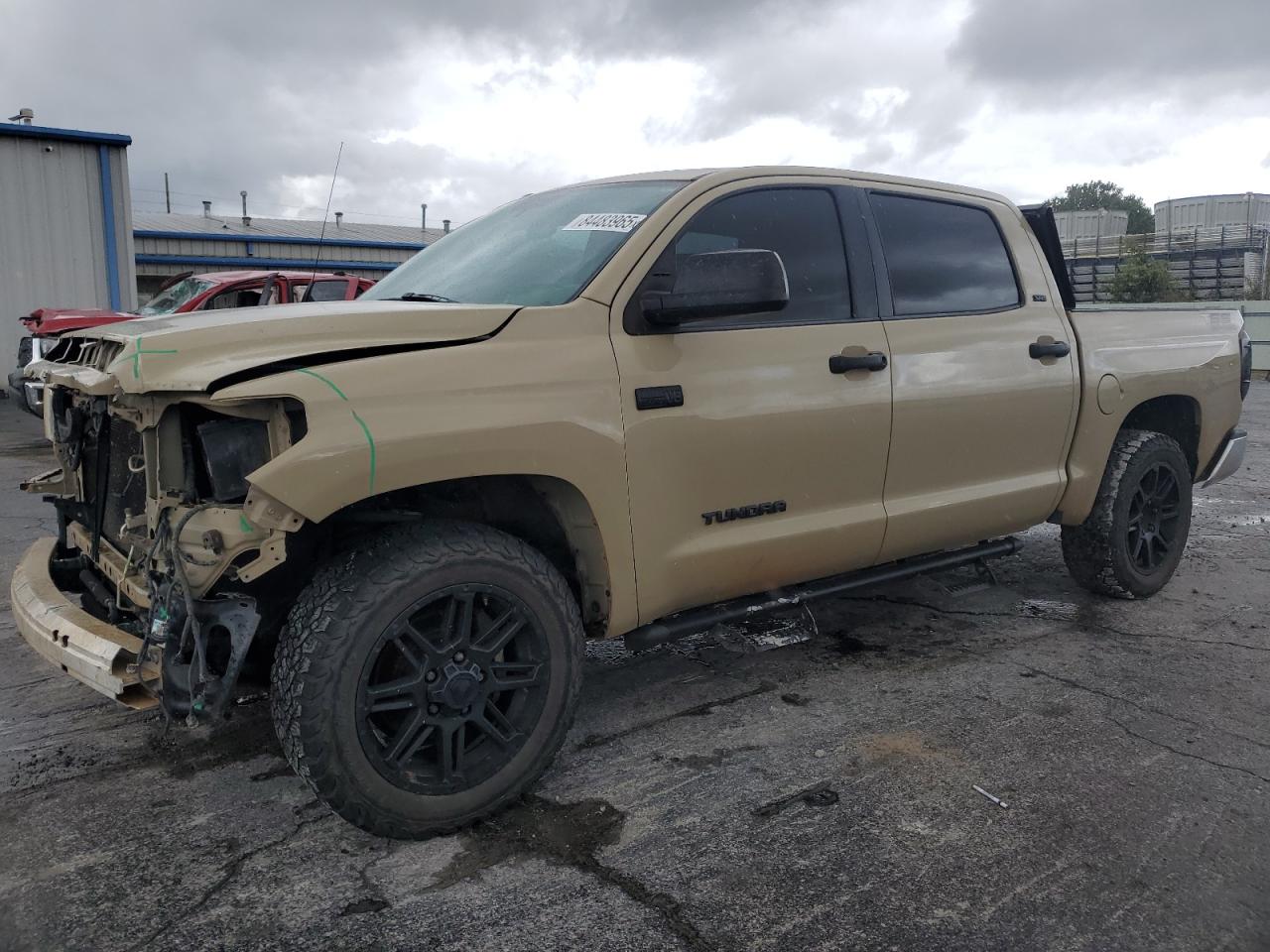 TOYOTA TUNDRA CREWMAX SR5