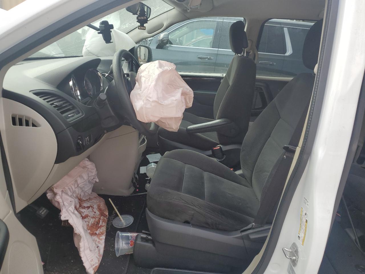 DODGE GRAND CARAVAN SE