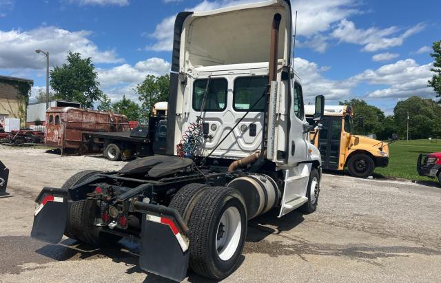 2014 FREIGHTLINER CASCADIA 1 #3260507274
