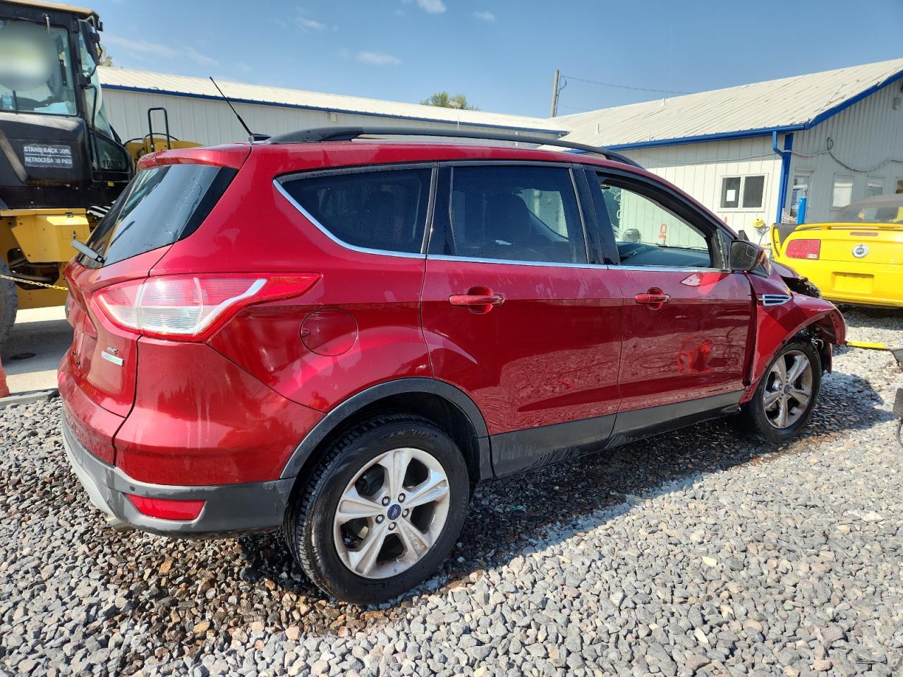 FORD ESCAPE SE