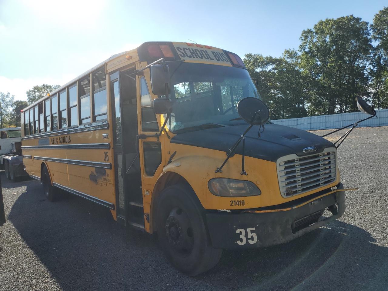 Lot #3271706654 2012 FREIGHTLINER SAF-T-LINER C2